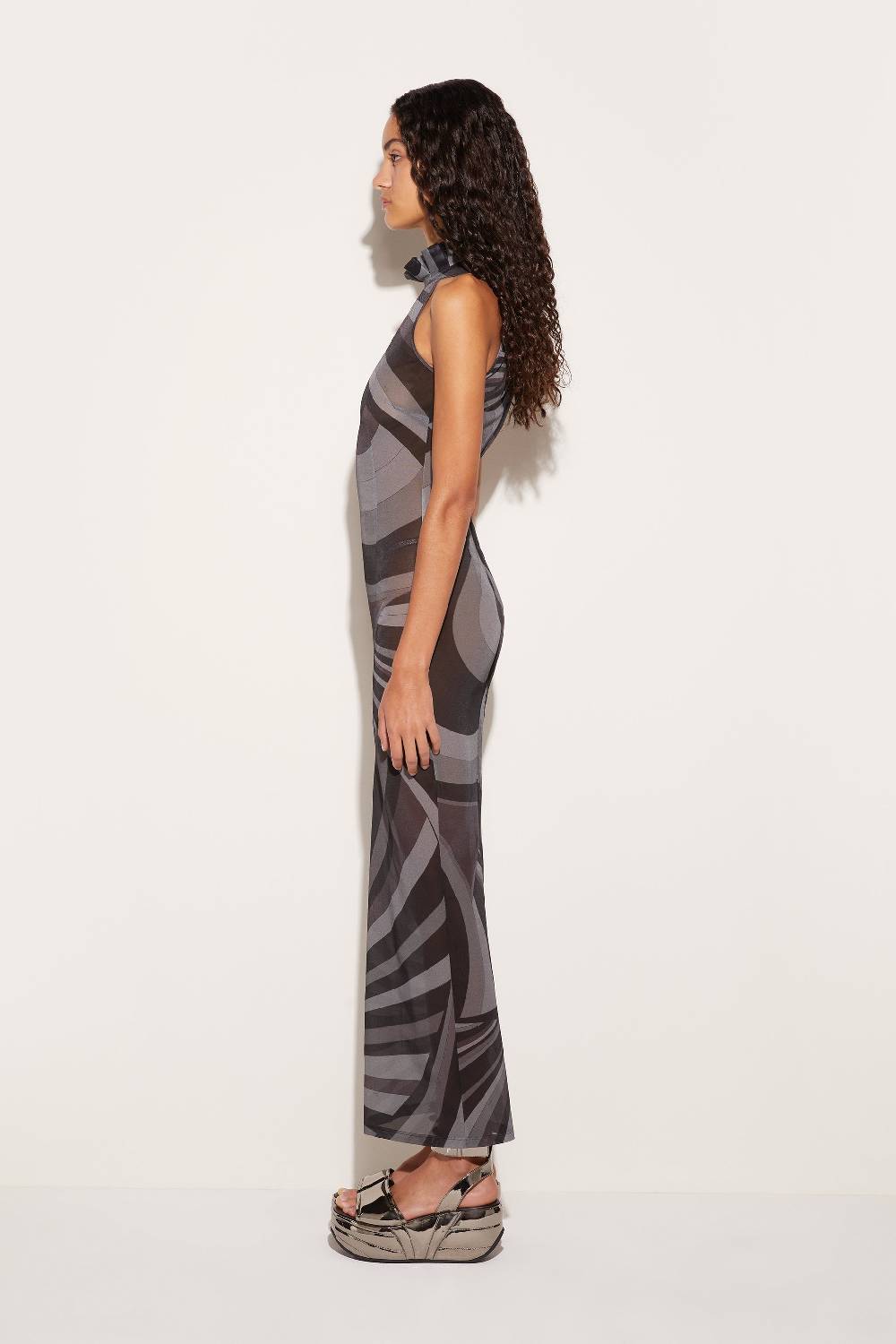 Pucci Abito lungo in mesh con stampa Iride Sostegno trimestrale