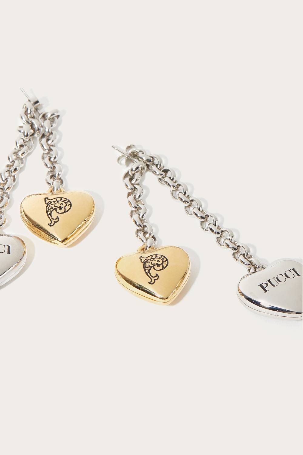 Pucci Orecchini pendenti con ciondoli a cuore Black Friday