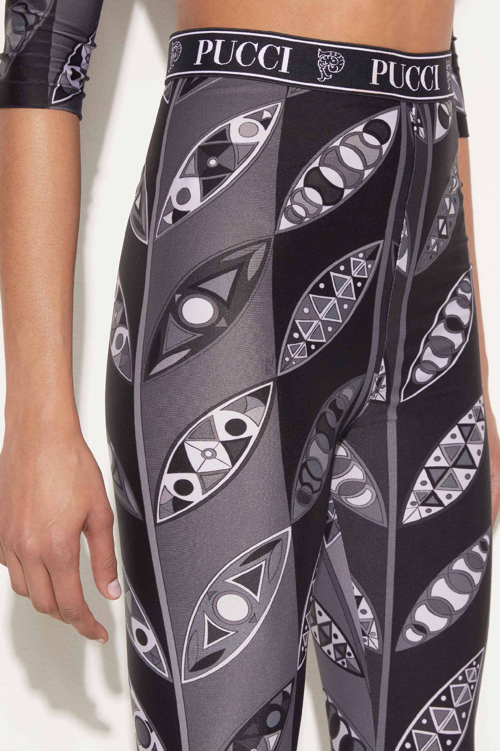 Pucci Leggings con stampa Girandole Comprane uno, ottenene uno gratis