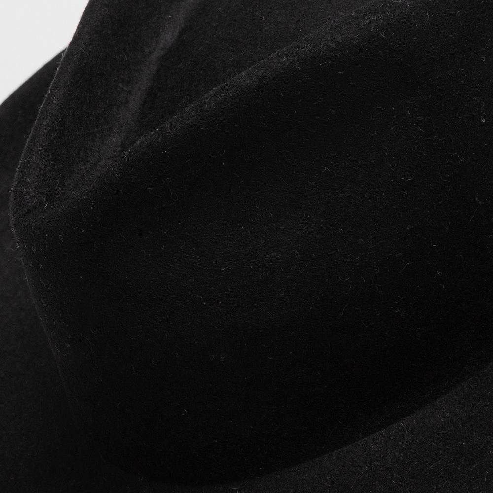Reinhard Plank LEO LAPIN NERO Promozione