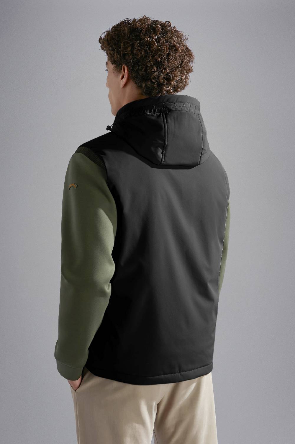 Paul & Shark Gilet in Typhoon Re-4X4 Stretch Paul & Shark 50% di sconto per tempo limitato