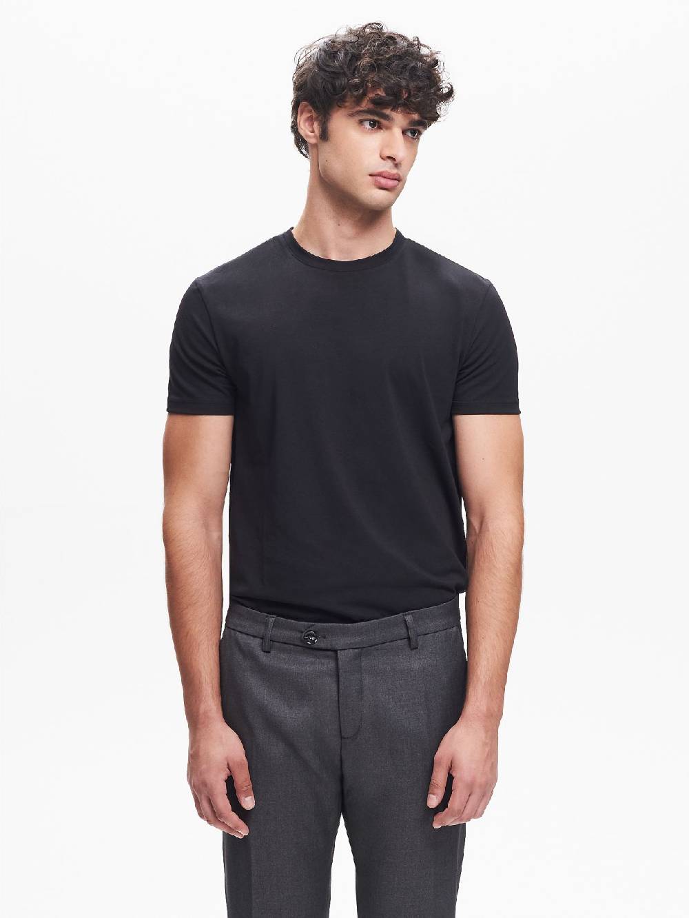 Rinascimento T-shirt Girocollo Uomo Nero QB24 Economico