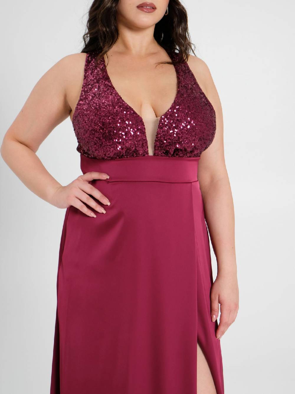Rinascimento Abito Curvy Paillettes e Raso Spedizione Gratuita