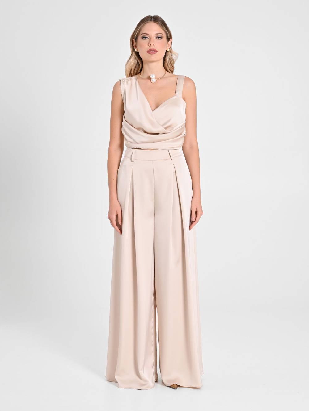 Rinascimento Pantaloni Palazzo in Satin Beige In Saldo