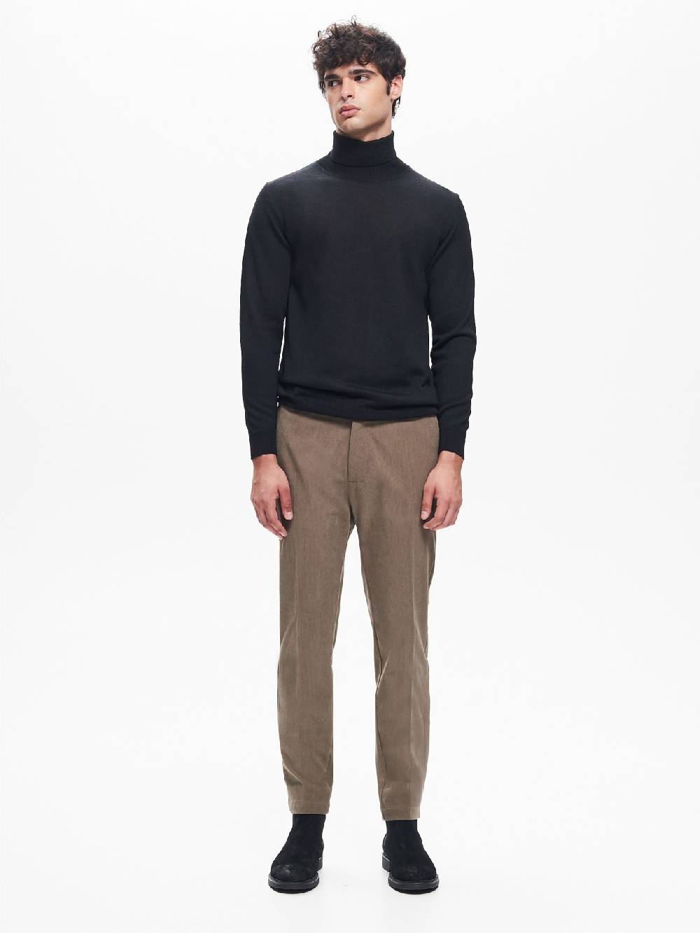 Rinascimento Maglia Dolcevita Uomo Basic Nero QB24 Fino al 50% di sconto