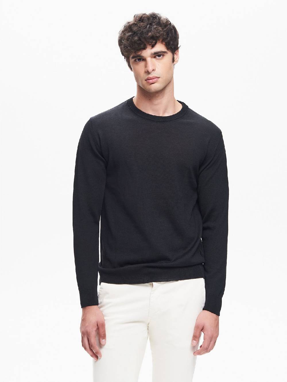 Rinascimento Maglia Girocollo Uomo Basic Nero QB24 Solo un giorno rimasto