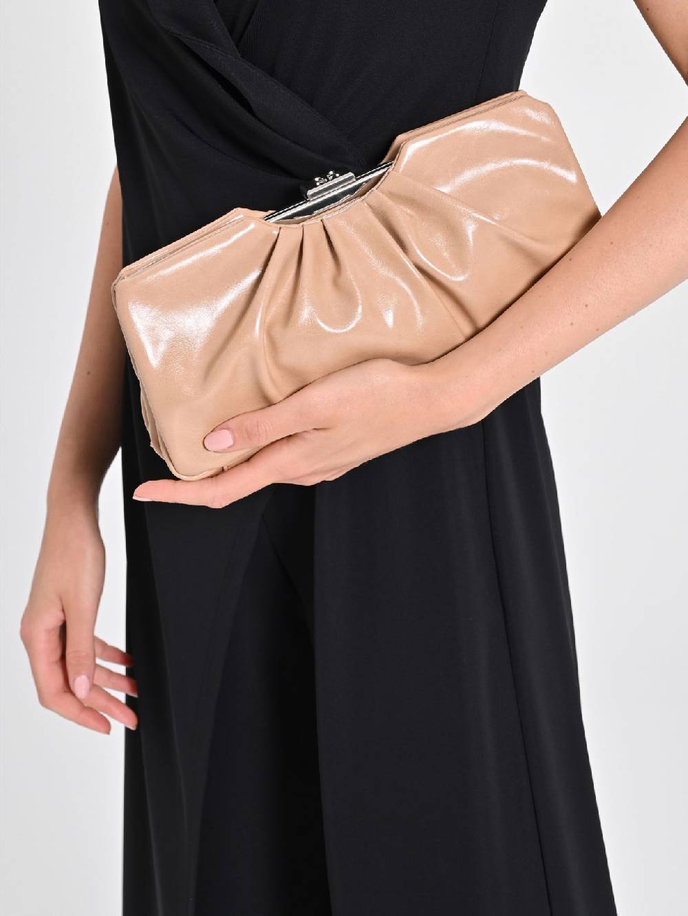 Rinascimento Pochette Morbida Super Saving Price