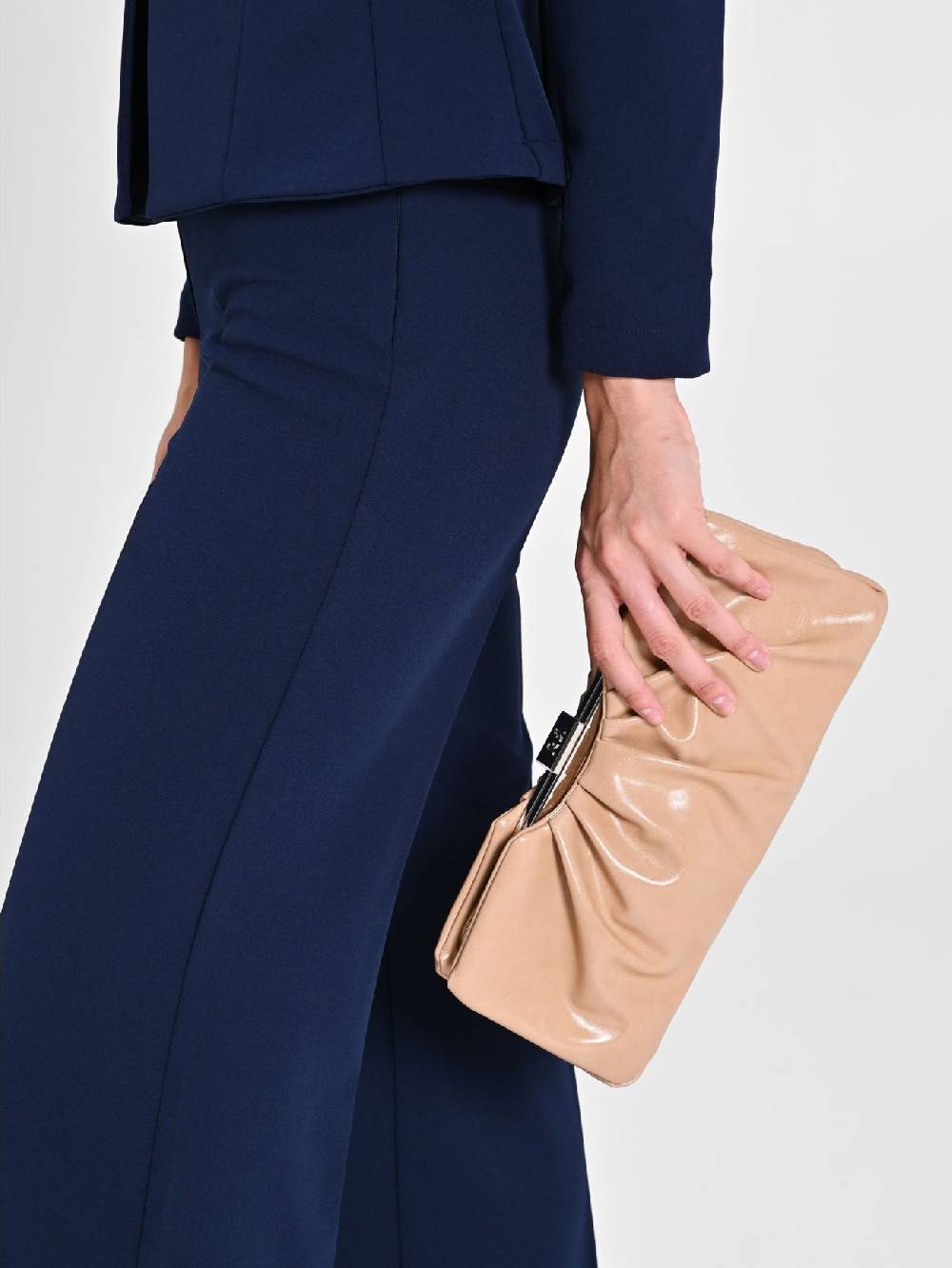 Rinascimento Pochette Morbida Super Saving Price