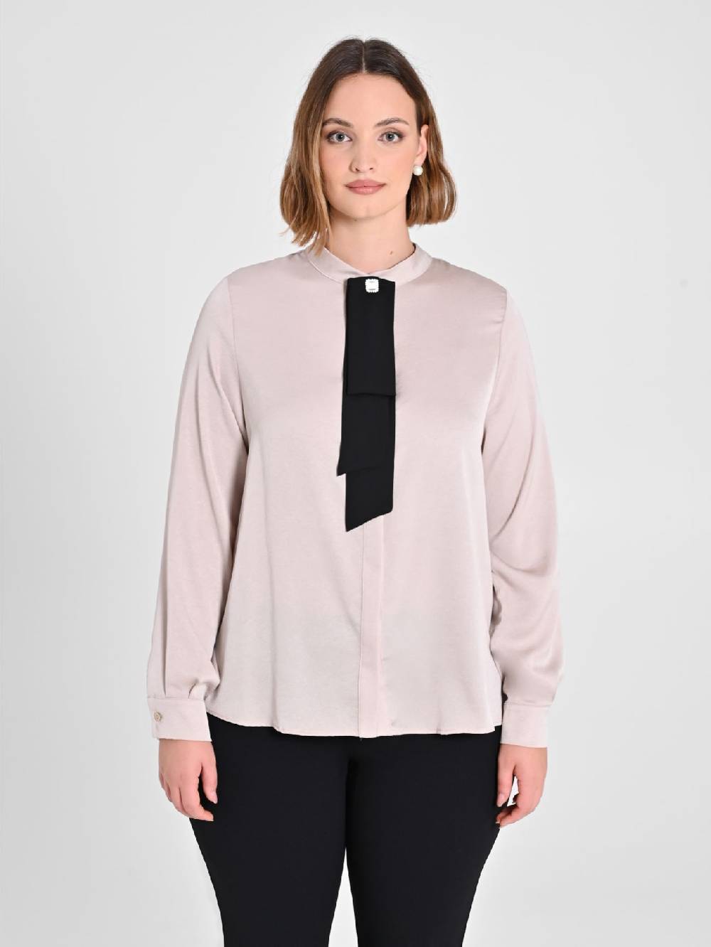 Rinascimento Camicia Curvy con Cravattino Removibile Trasporto libero internazionale