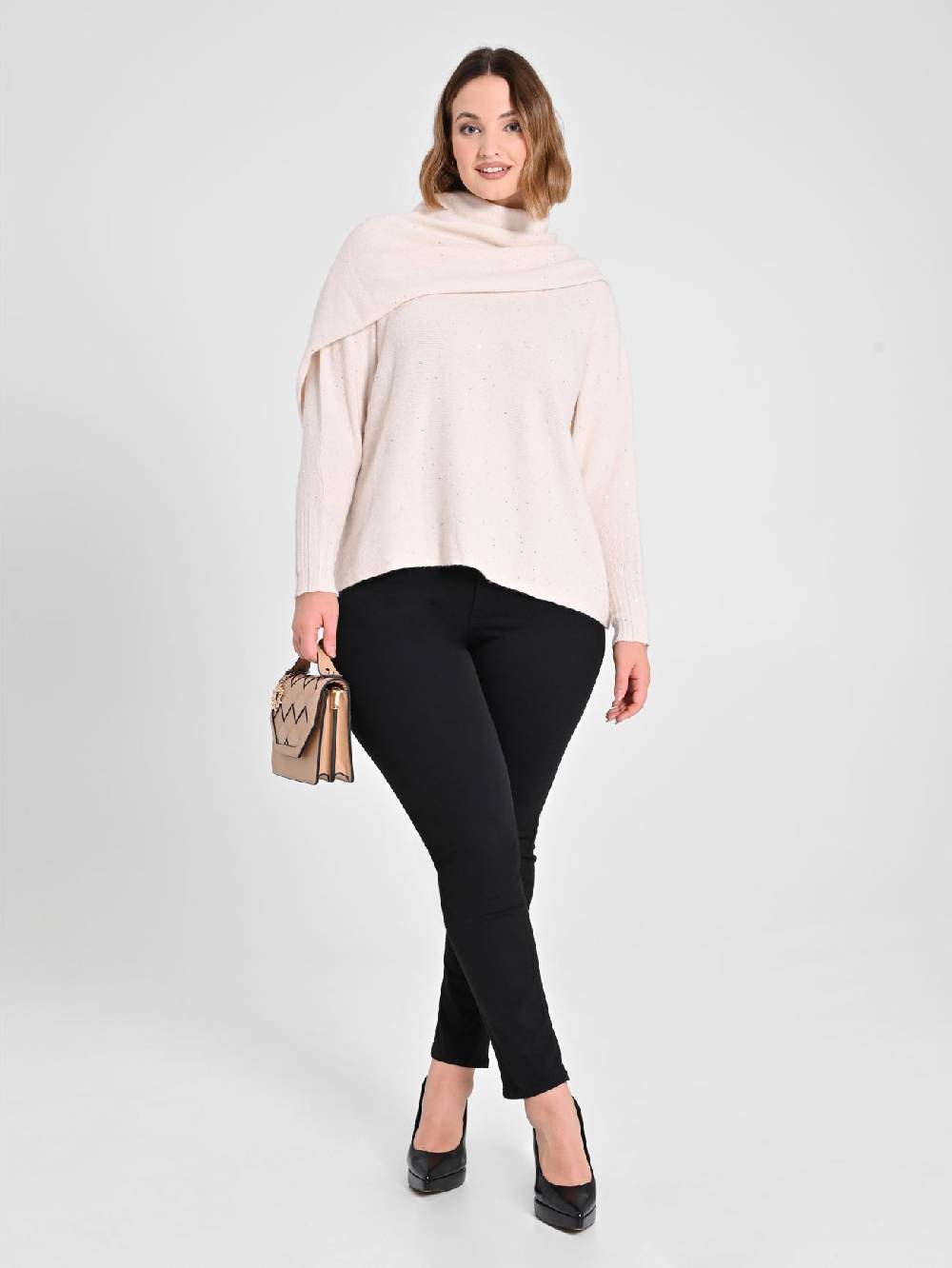 Rinascimento Collo in Maglia Curvy Scaldaspalle Beige Flash Sale