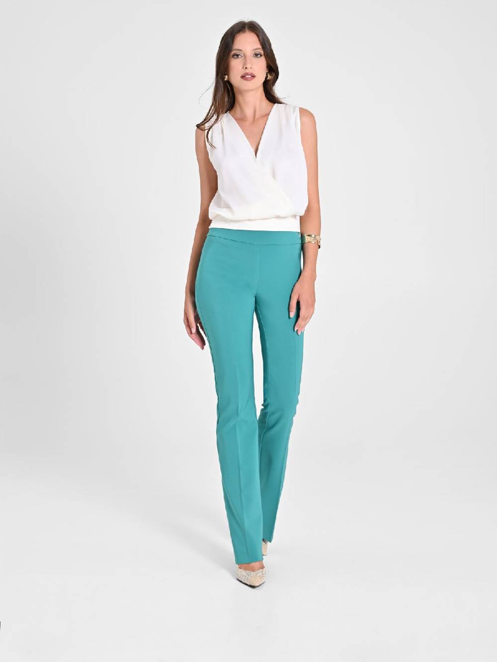 Rinascimento Pantaloni Flared in Tessuto Tecnico Verde Giada Liquidazione