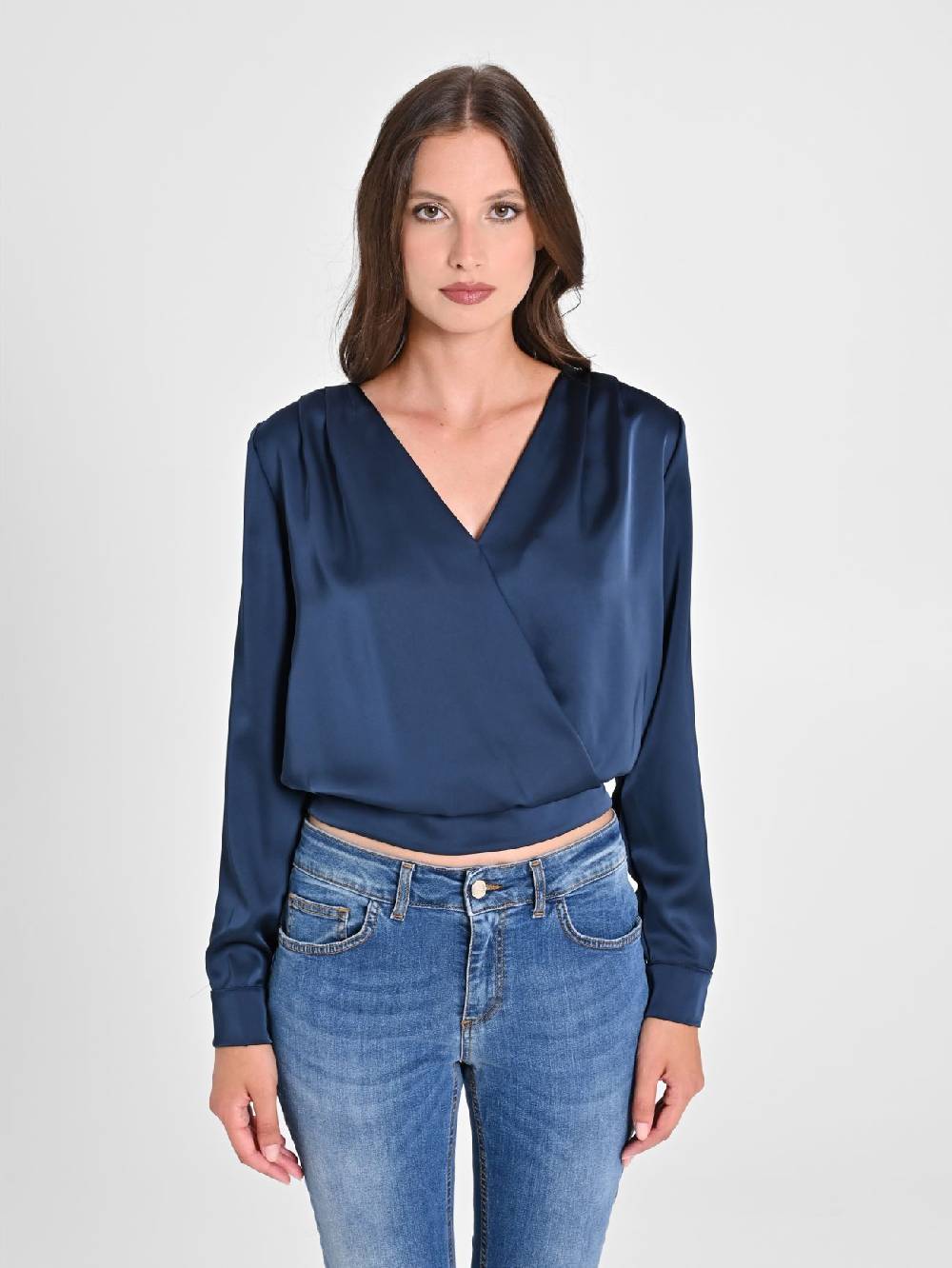 Rinascimento Blusa incrociata in Raso Limitato a 3 giorni