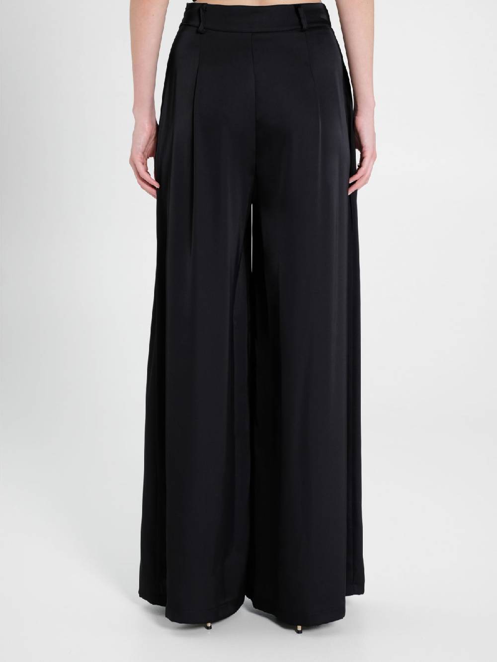 Rinascimento Pantaloni Palazzo in Satin Nero In vendita