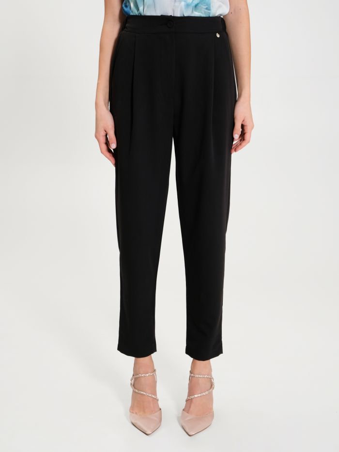 Rinascimento Pantaloni Carota con Punto Smock Prezzo Ridotto