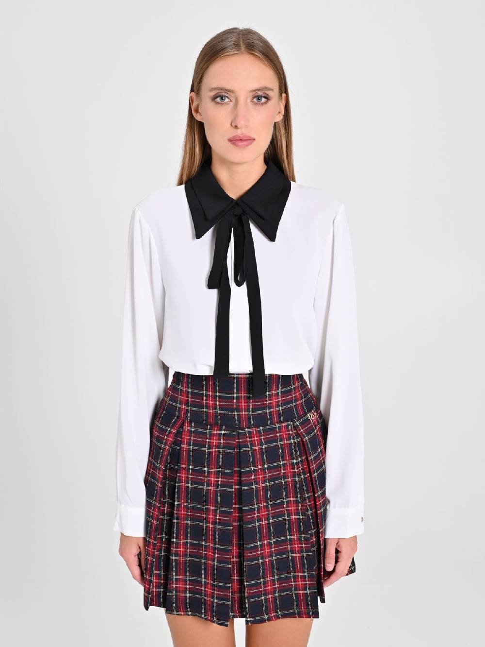 Rinascimento Blusa Bicolor con Cravattino Liquidazione