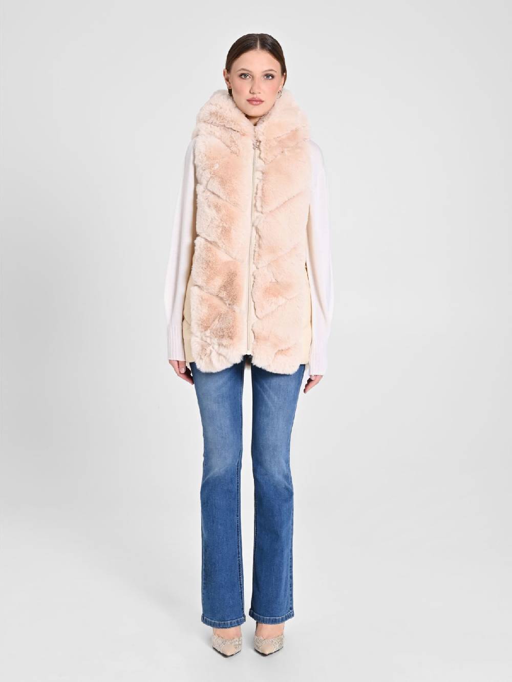 Rinascimento Gilet Piumino & Simil Pelliccia Beige Fino al 65% di sconto