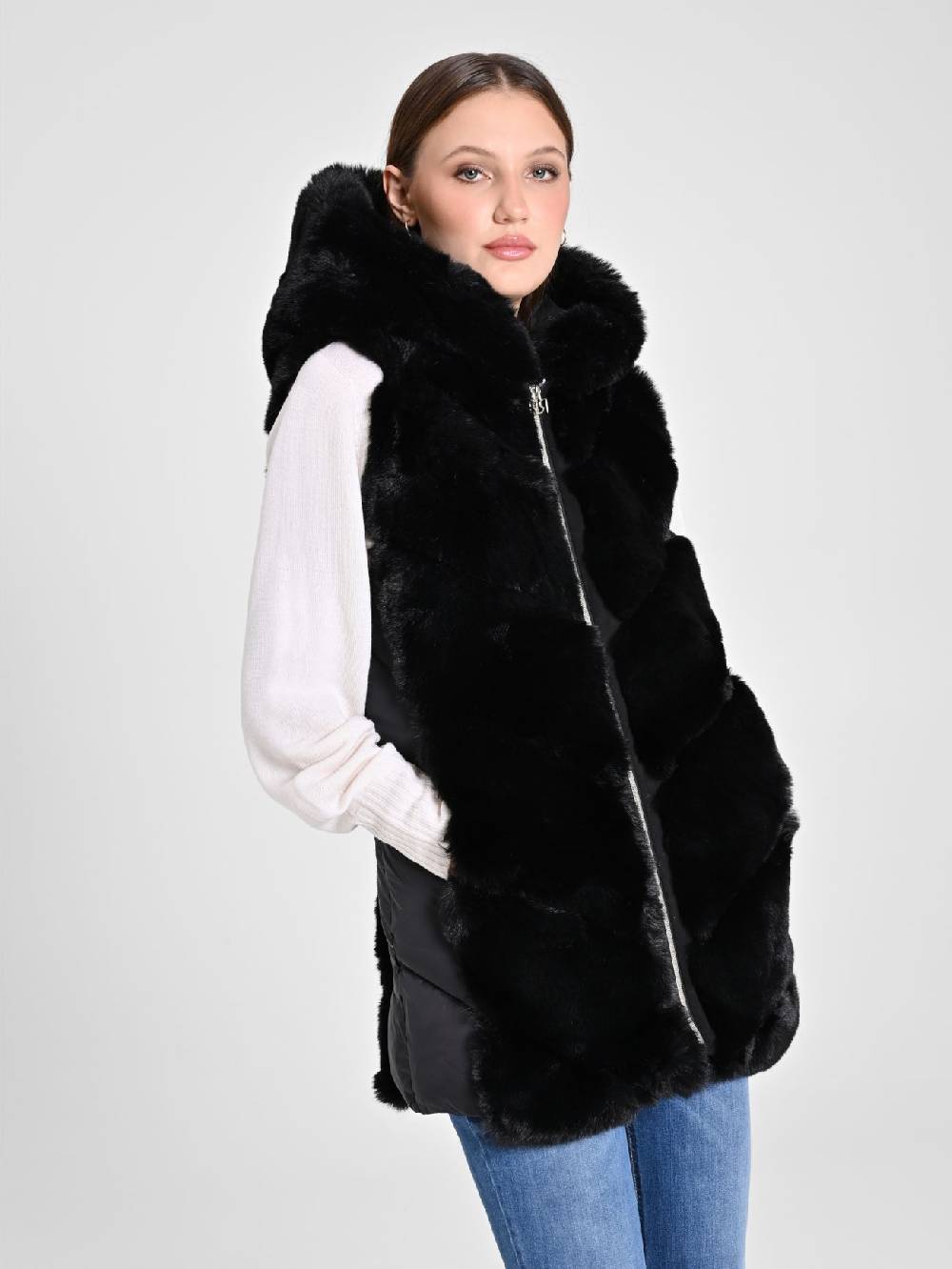 Rinascimento STYLE01FW24 CAPP GILET B001 Only for today