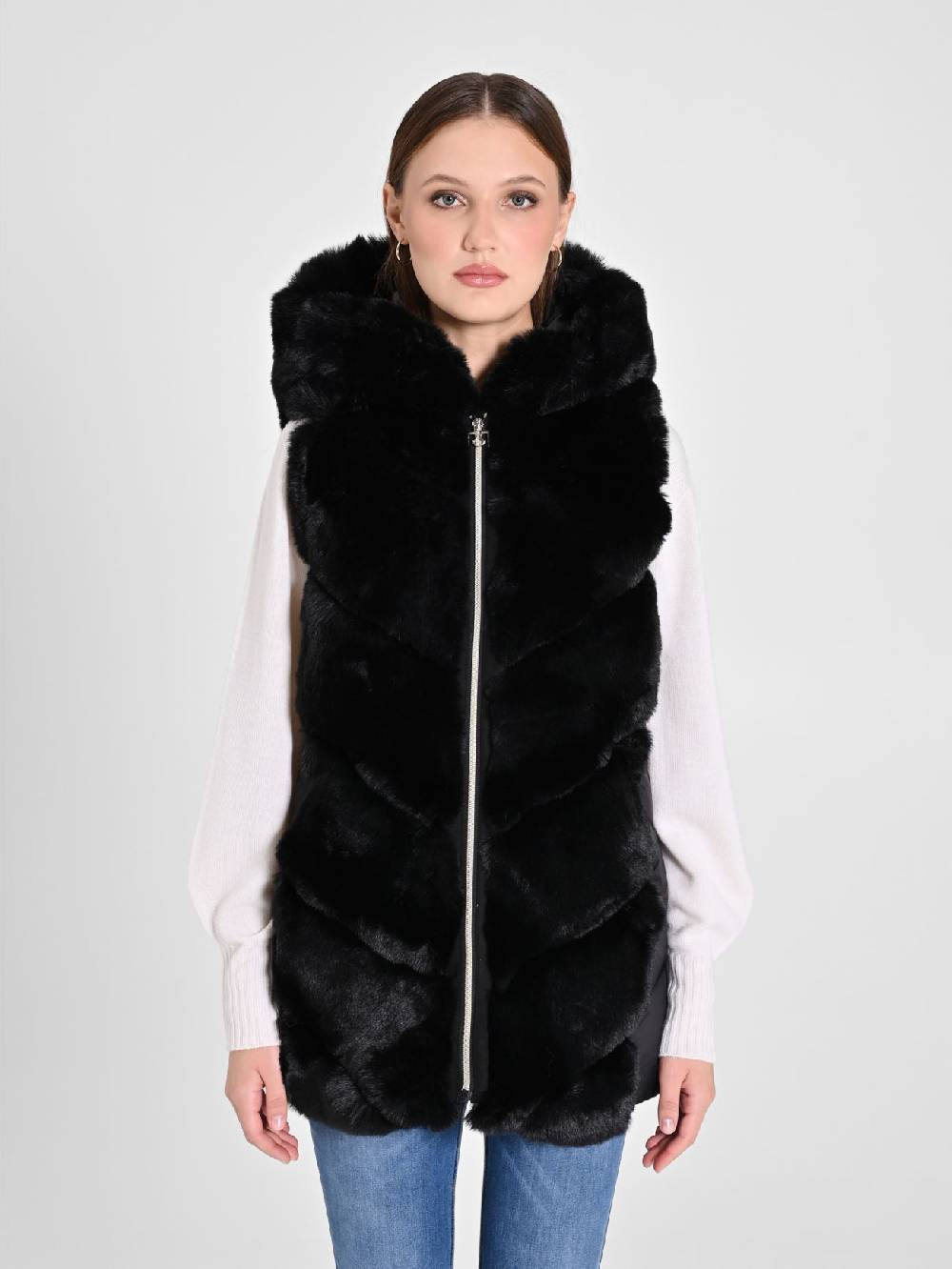 Rinascimento STYLE01FW24 CAPP GILET B001 Only for today