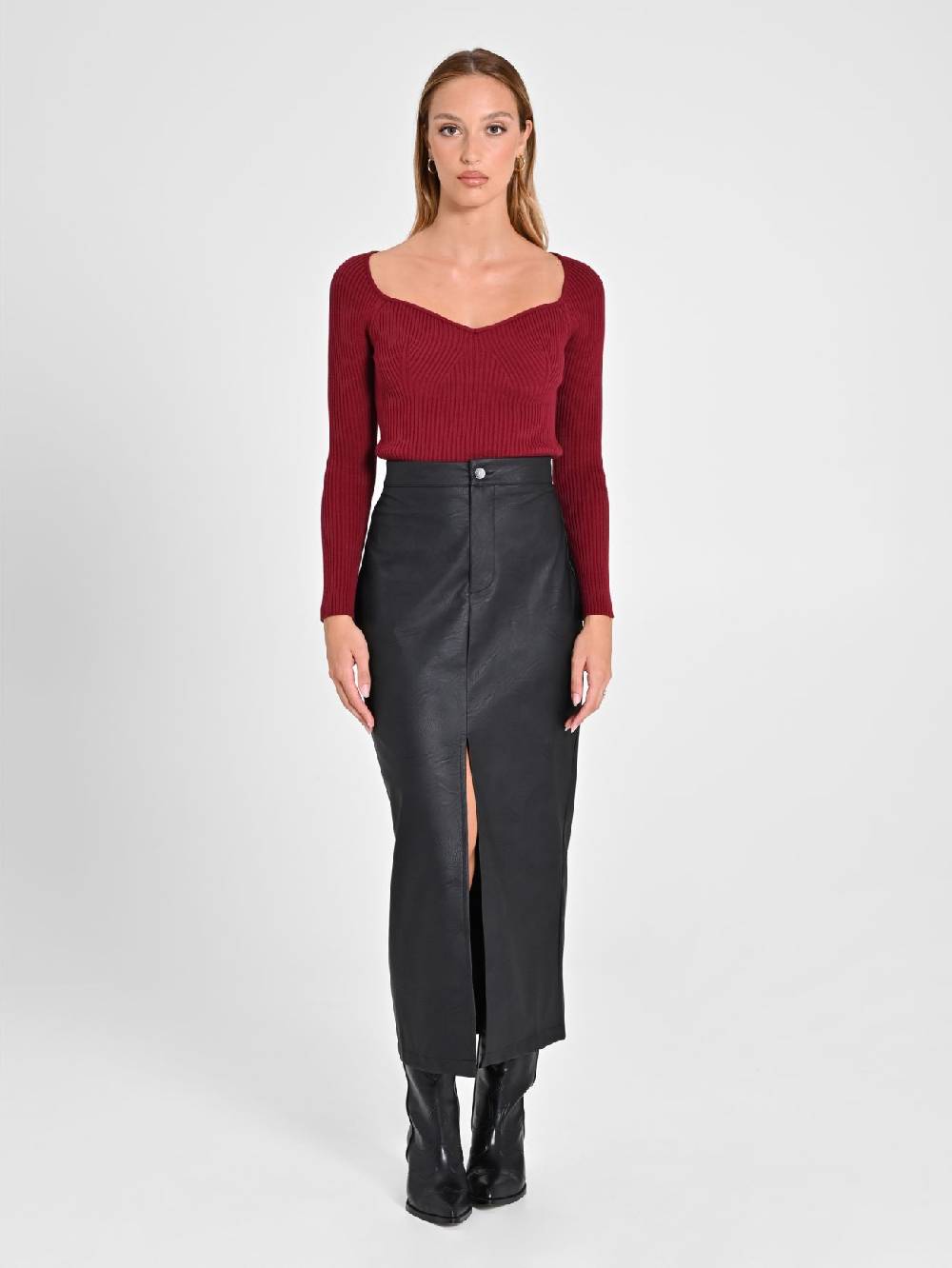 Rinascimento Maglia Bordeaux con Scollo a Cuore In Saldo