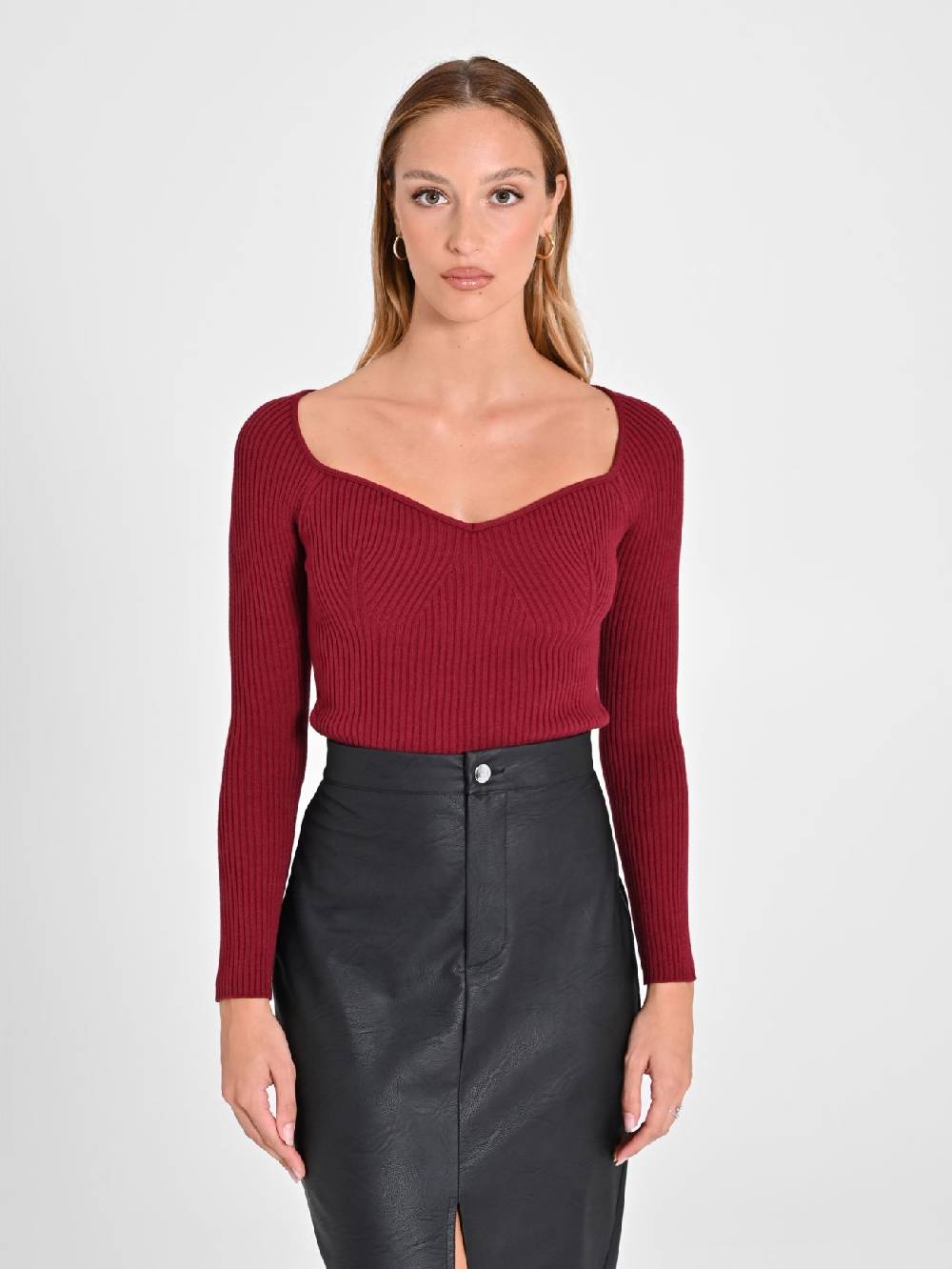 Rinascimento Maglia Bordeaux con Scollo a Cuore In Saldo