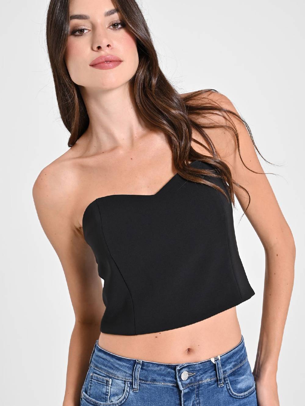 Rinascimento Crop Top Nero con Scollo a Cuore Offerta esclusiva