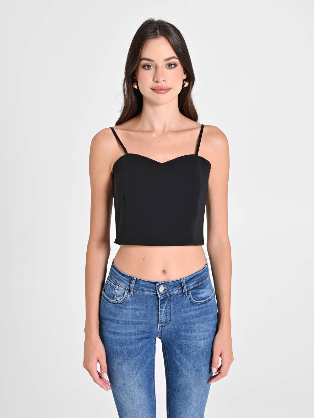 Rinascimento Crop Top Nero con Scollo a Cuore Offerta esclusiva