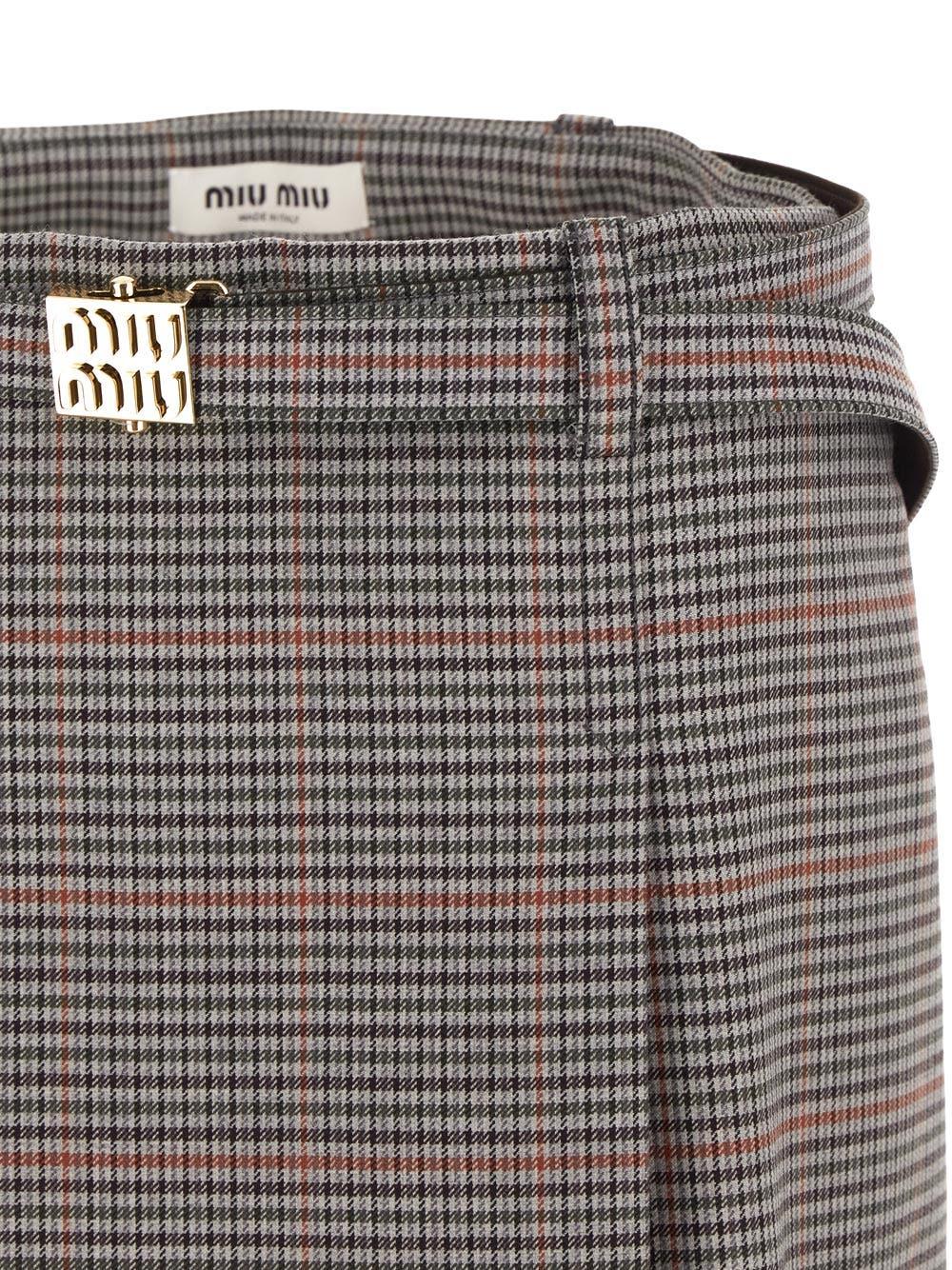 Oluxury Miu Miu Mini Skirt Convenienza