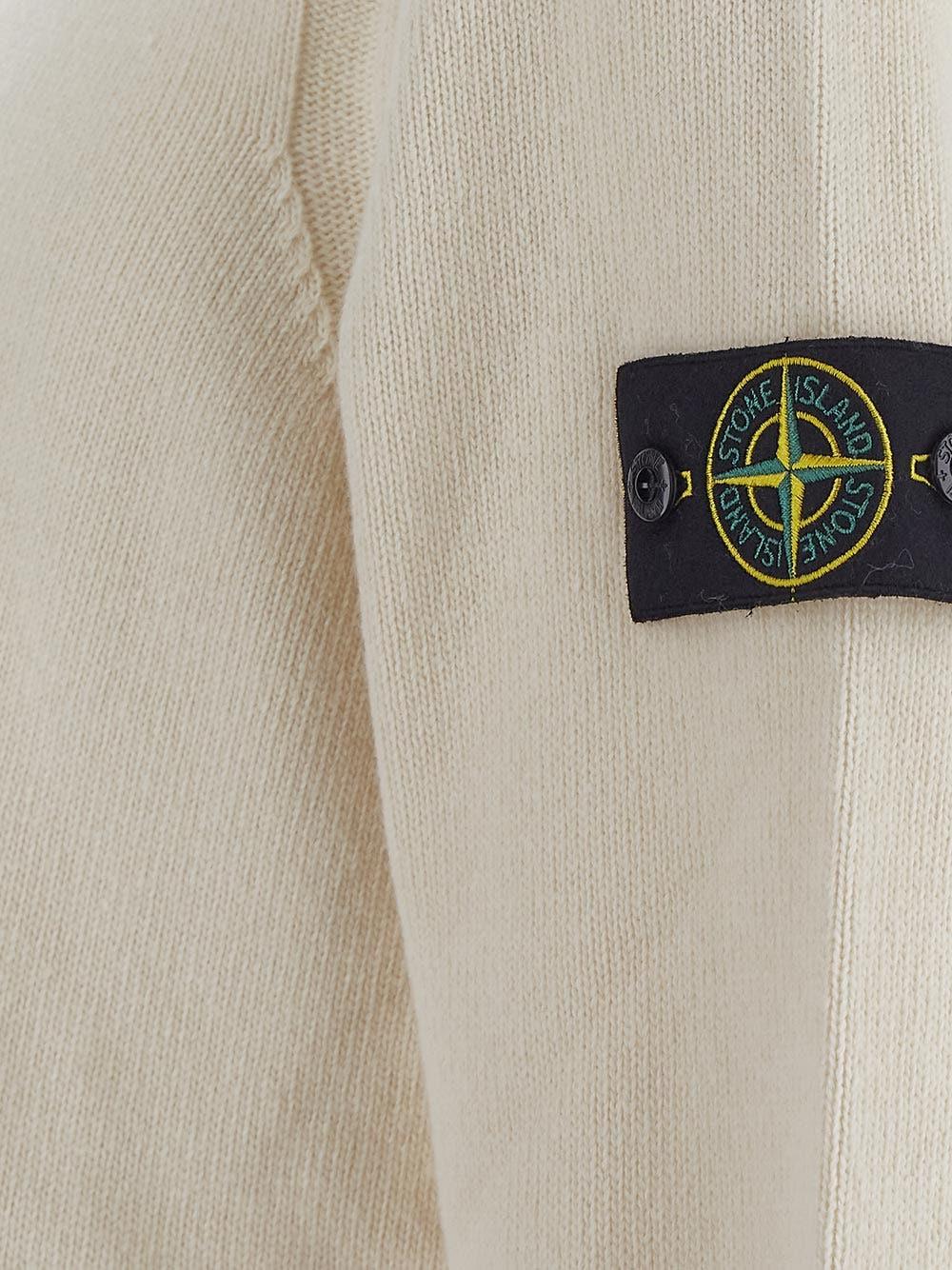 Oluxury Stone Island Logo Knit Vendita