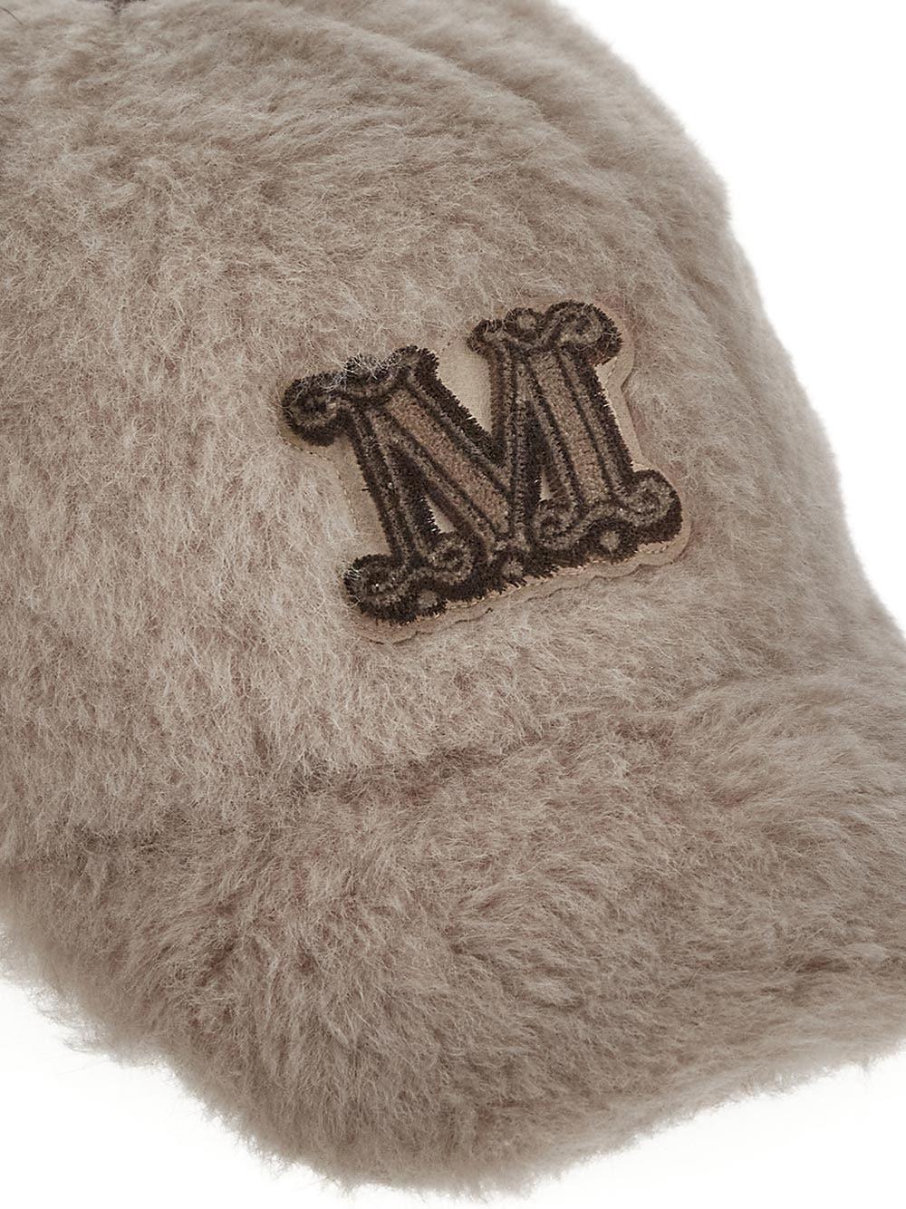 Oluxury Max Mara Edit Cap 50% di sconto per tempo limitato