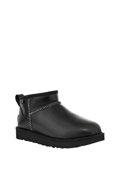 UGG Stivali Classic Ultra Mini Leather Regenerate Neri - UGG Consegna Veloce