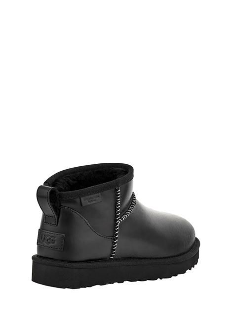 UGG Stivali Classic Ultra Mini Leather Regenerate Neri - UGG Consegna Veloce