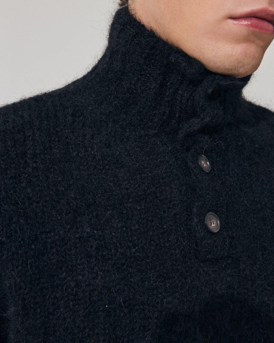Scaglione HIGH NECK BOTTONI MESSY HAIR NAVY Consegna Veloce