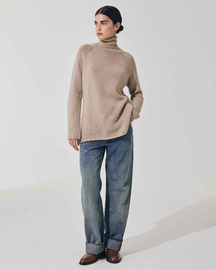 Scaglione MOCK NECK RAGLAN SUPERSOFT SAND Vendita Economica