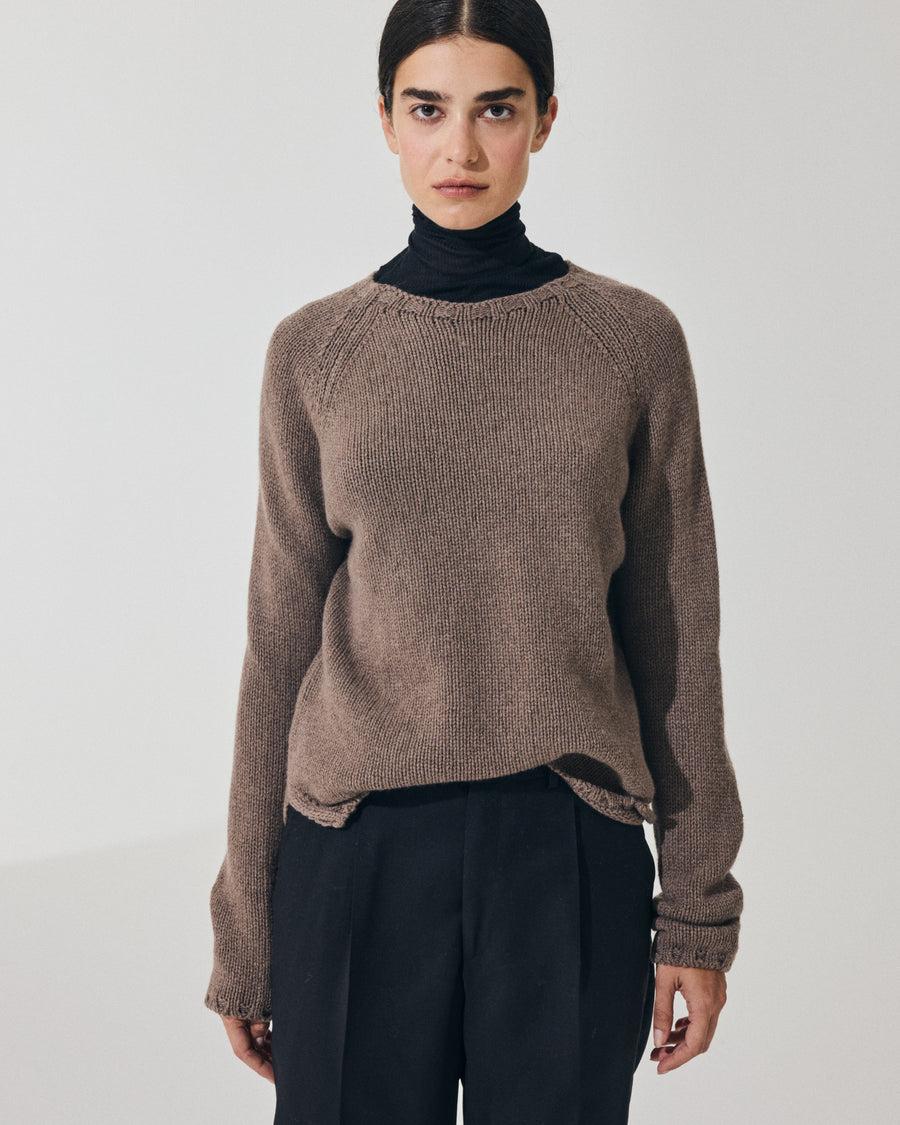 Scaglione BOAT NECK SUPER SOFT TAUPE In Saldo