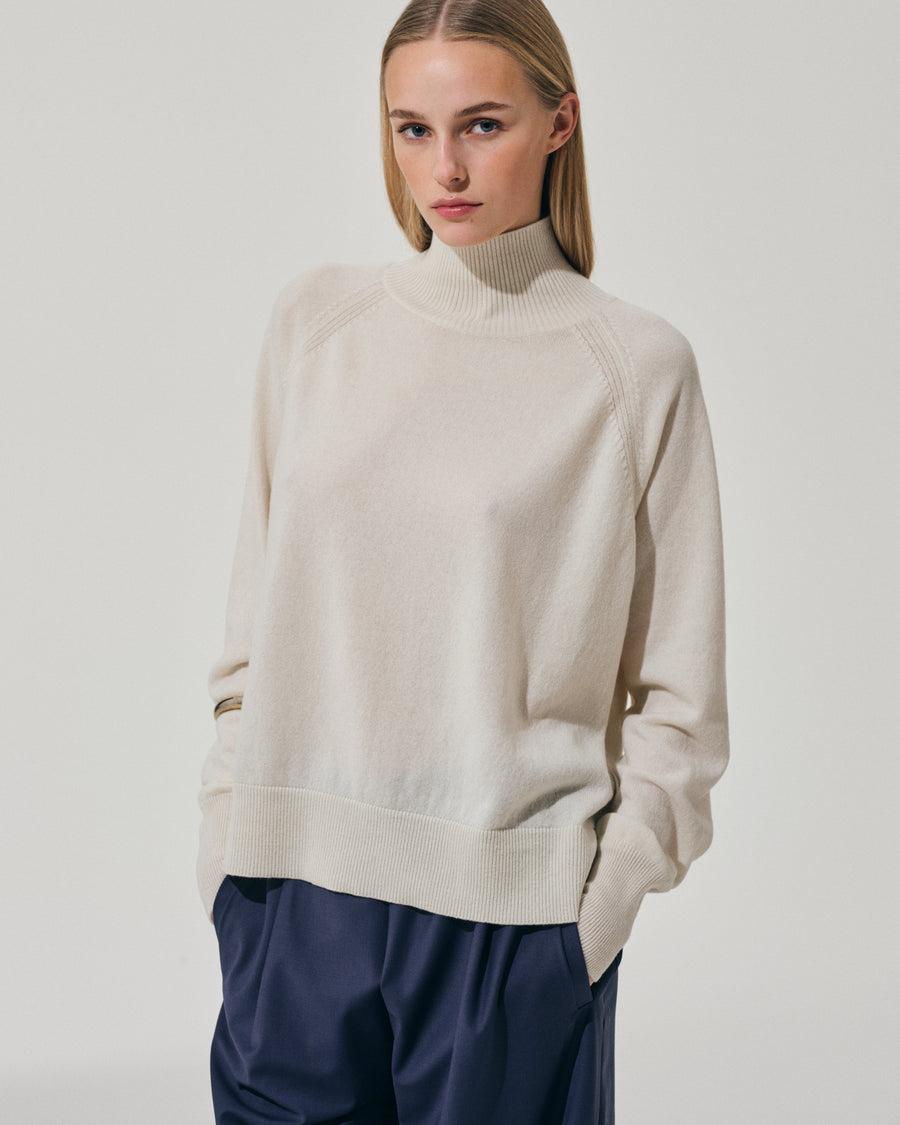 Scaglione TURTLE NECK RAGLAN RIBBED SIDES MILK Flash Sale