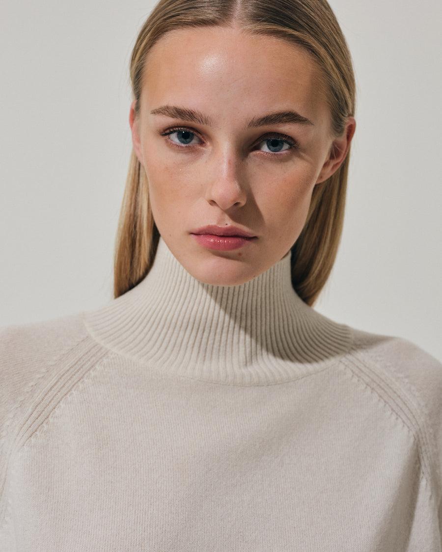 Scaglione TURTLE NECK RAGLAN RIBBED SIDES MILK Flash Sale