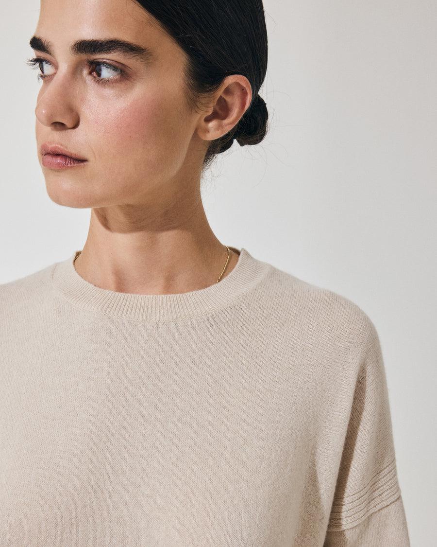 Scaglione ROUND NECK BOXY RIBBED SIDES BEIGE Fornitura limitata