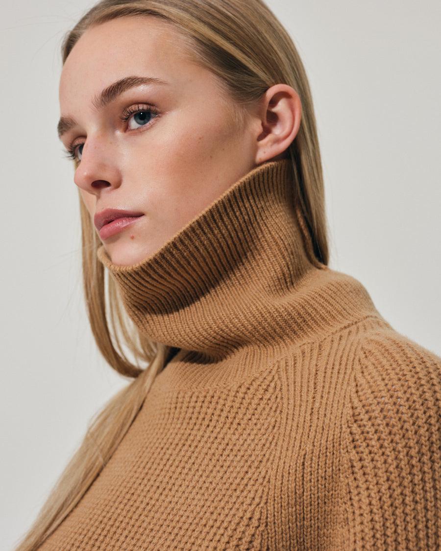Scaglione ROUND NECK RAGLAN FISHERMAN CARAMEL Duty-free