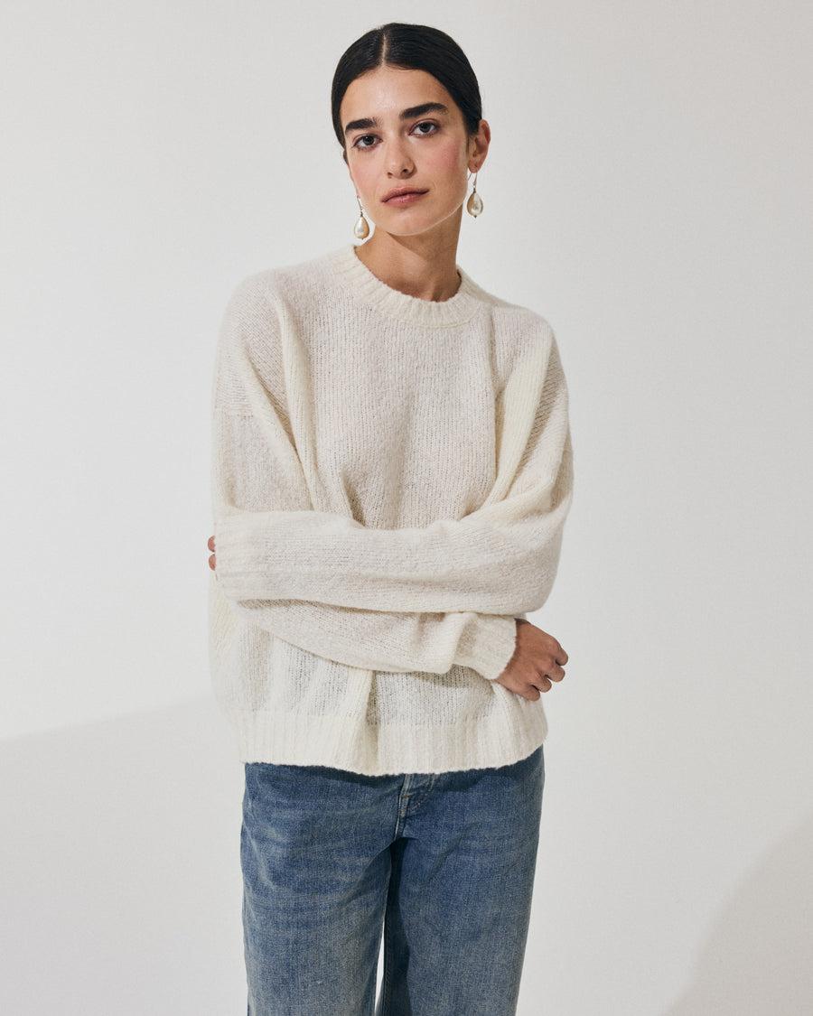 Scaglione ROUND NECK OVER PUFFED CASHMERE MILK Fino Al -60%