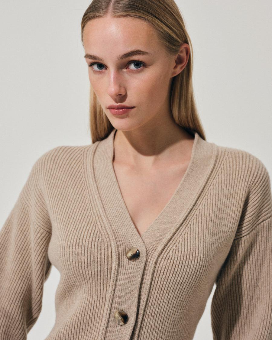 Scaglione CARDIGAN TIGHT FULLNEEDLE SAND Offerta natalizia