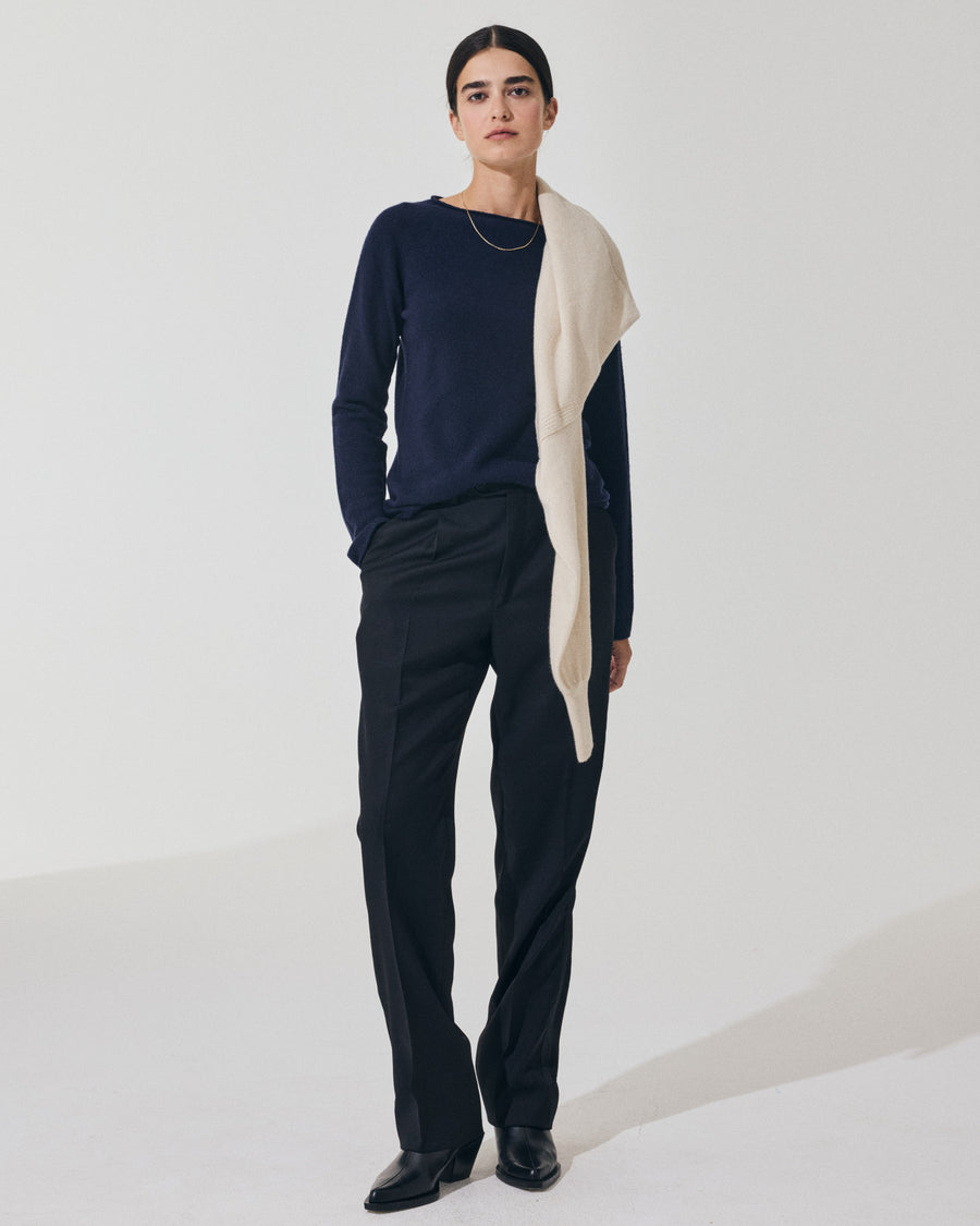 Scaglione ROUND NECK SLIM RAGLAN SEAMLESS NAVY Offerta migliore