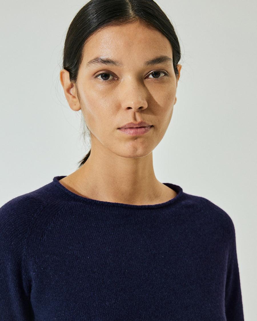 Scaglione ROUND NECK RAGLAN SEAMLESS HYBRID CASHMERE NAVY I Più Venduti