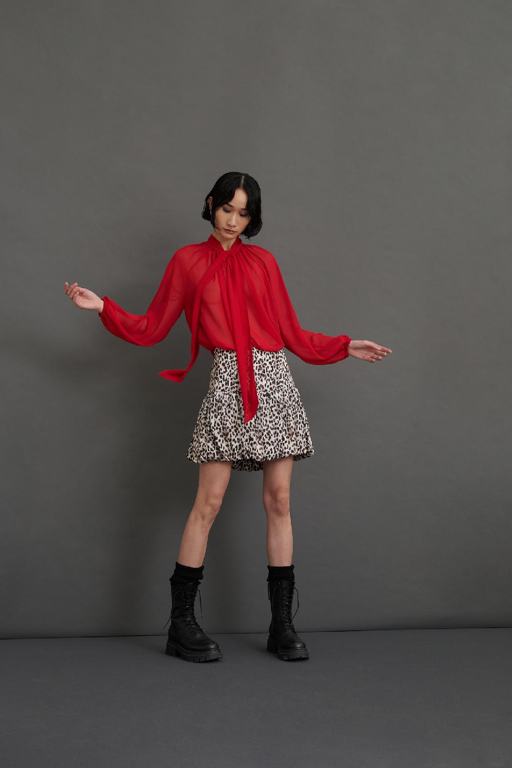 Soallure BLUSA CON COLLO A SCIARPA E MANICHE LUNGHE Offerta per la Festa della Mamma