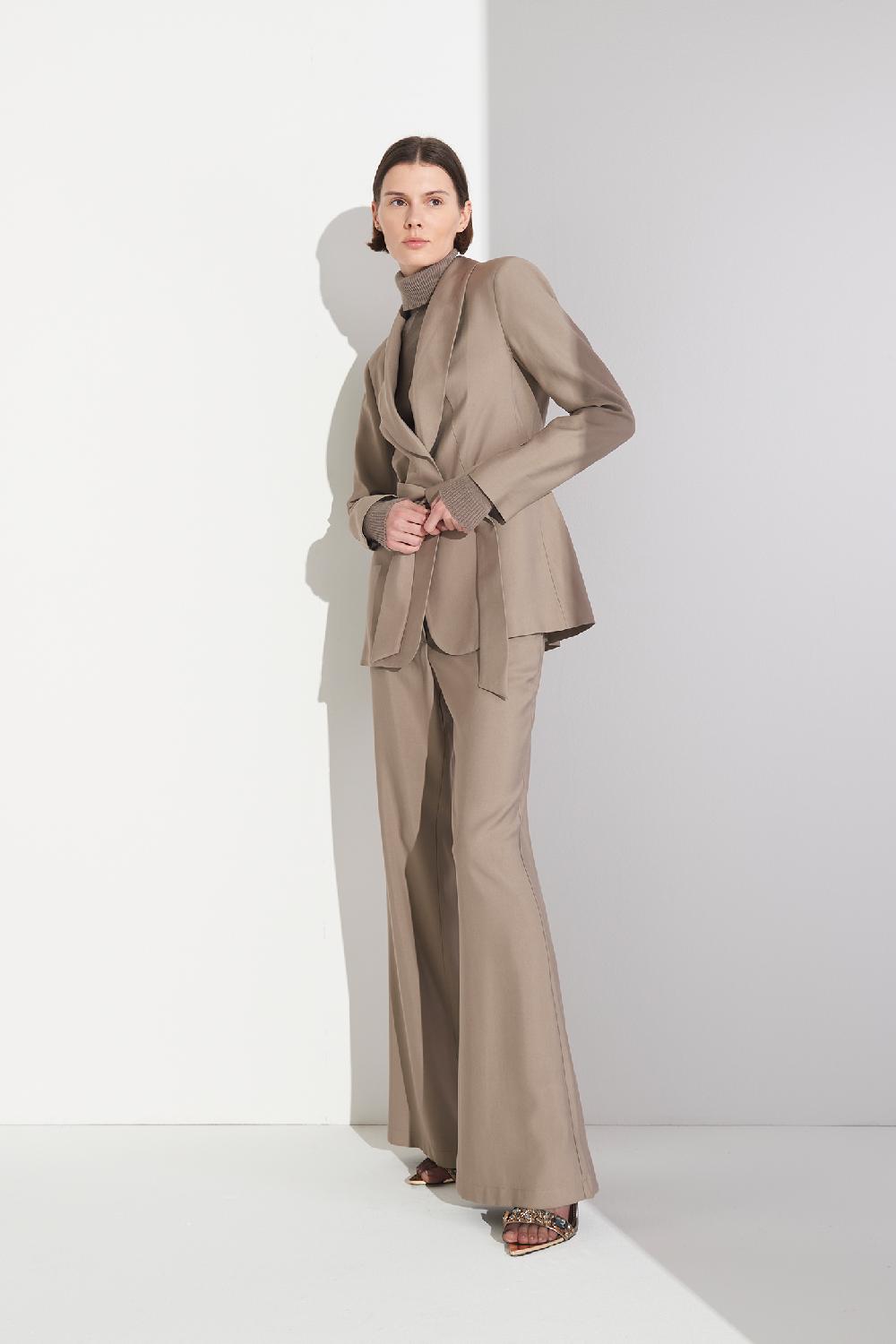 Soallure MAGLIA DOLCEVITA CON RICAMO SOALLURE Rilascio limitato
