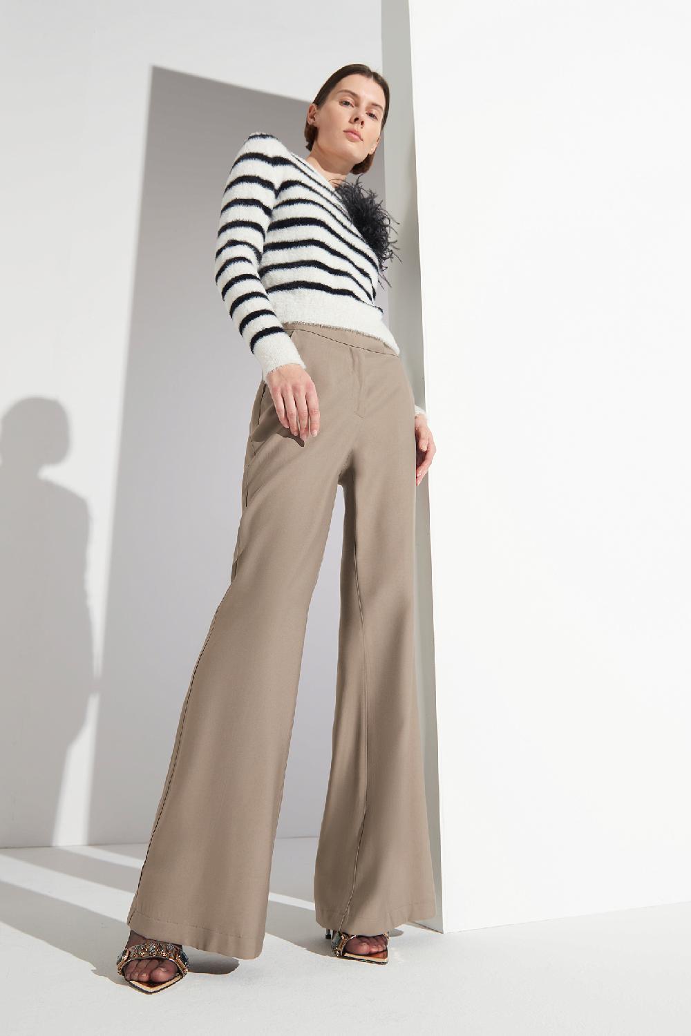 Soallure PANTALONE FLARE IN TENCEL Consegna Veloce