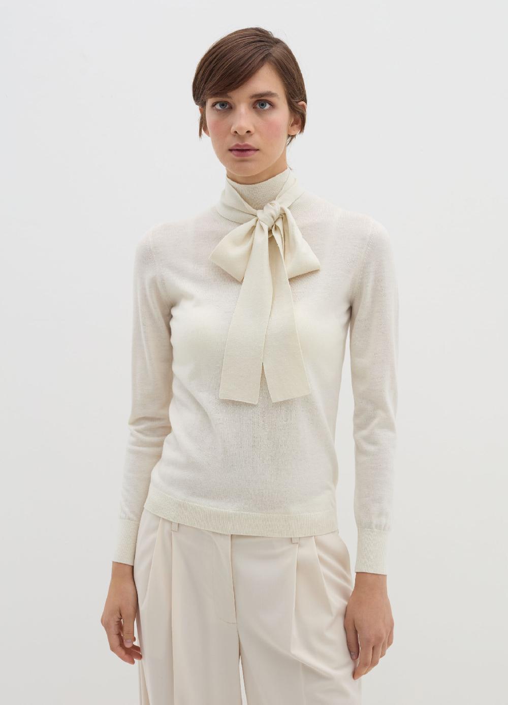 ﻿Stefanel Maglia a collo alto con foulard Fino al 50% di sconto