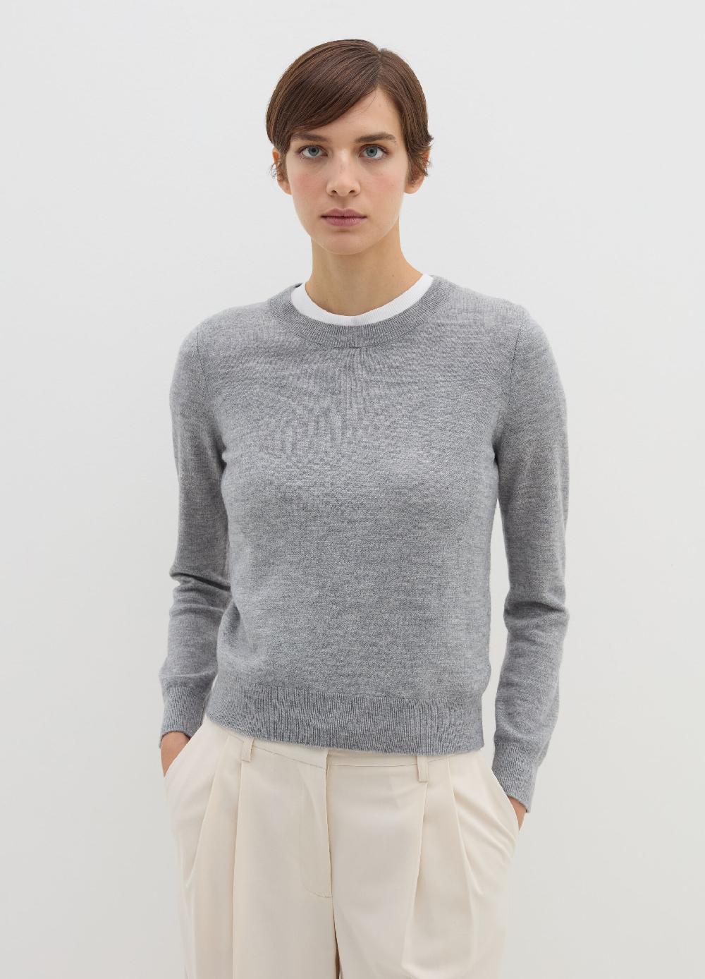 Stefanel Maglia in lana cardata con maniche lunghe Italy