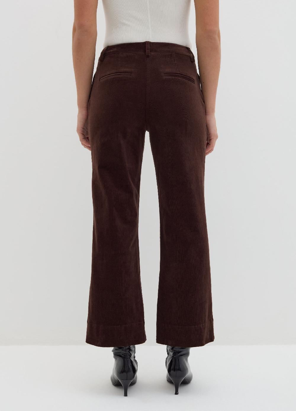 Stefanel Pantalone flare fit in corduroy Vendita Economica