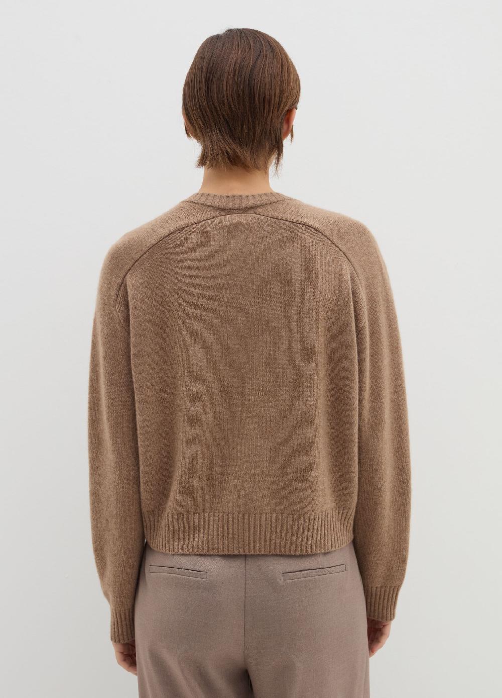 Stefanel Pullover in cashmere con scollo a V Grandi sconti