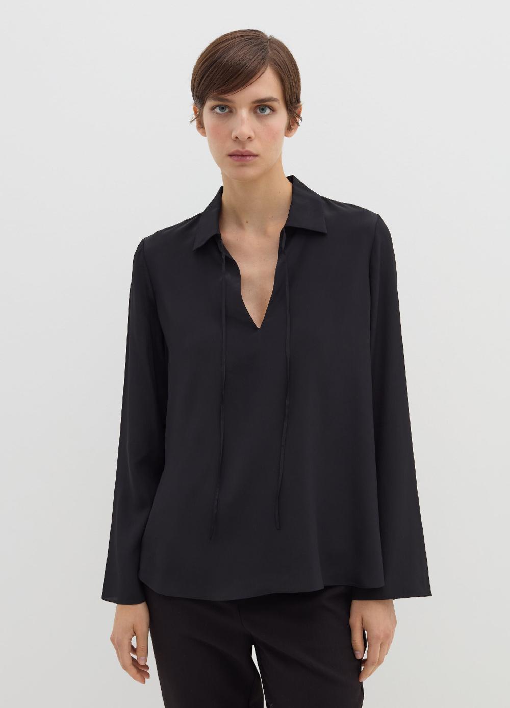 Stefanel Blusa in crêpe de chine con scollo a polo Offerta per la Festa della Mamma